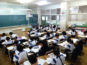 少人数学級編制（はままつ式30人学級編制）未実施の教室