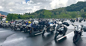 1100台以上の二輪車が参加したバイクイベント（KATANAミーティング2023）