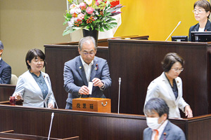 議長選挙の投票