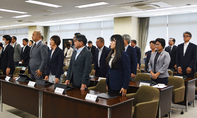 決算審査特別委員会全体会での採決