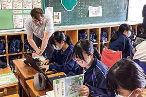 ALTによる中学校での外国語授業風景