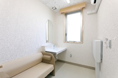 ベビーケアルームの内観の事例