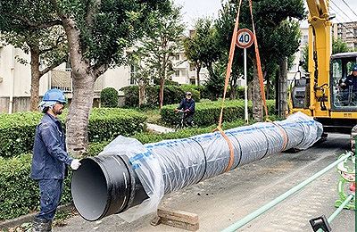 震災発生時にできるだけ早く水道施設を応急復旧させるため耐震管への布設替え工事