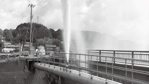 2023（令和5）年度に発生した、水管橋の空気弁の老朽化が原因の漏水（中央区伊左地町）