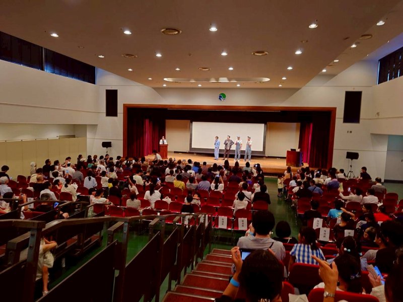 ステージ（全景）