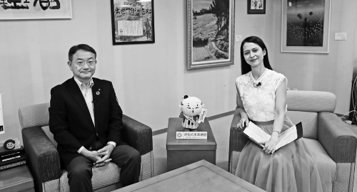 浜松市長　中野祐介、井川絵美さん