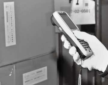 商品の“住所（場所）”を登録する様子