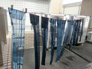 干場に12名の作品が気持ちよく並びました