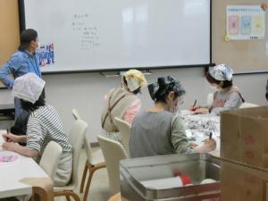 最後の質問タイムで熱心にメモを取っている皆さん