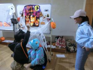 答えが当たって大喜び