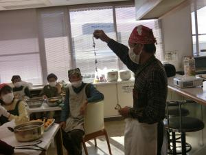 生産地で使われている干し柿専用の器具